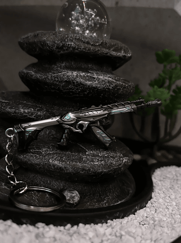 Reaver Vandal Bundle l Limited Edition Valorant Skins l Real-Life Vandal Prop Set - The Night Market