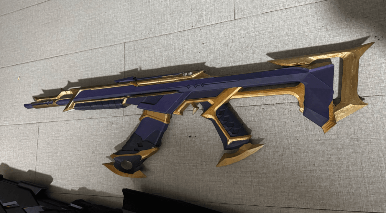KURONAMI VANDAL IRL l Perfect Valorant Cosplayer Gift l Valorant Cosplay Prop - The Night Market