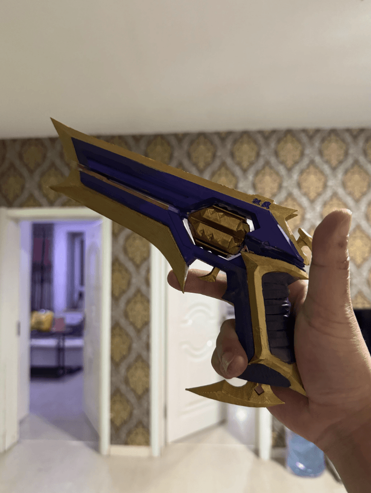 Kuronami Sheriff Valorant Gun Prop l Valorant Fan GIft - The Night Market