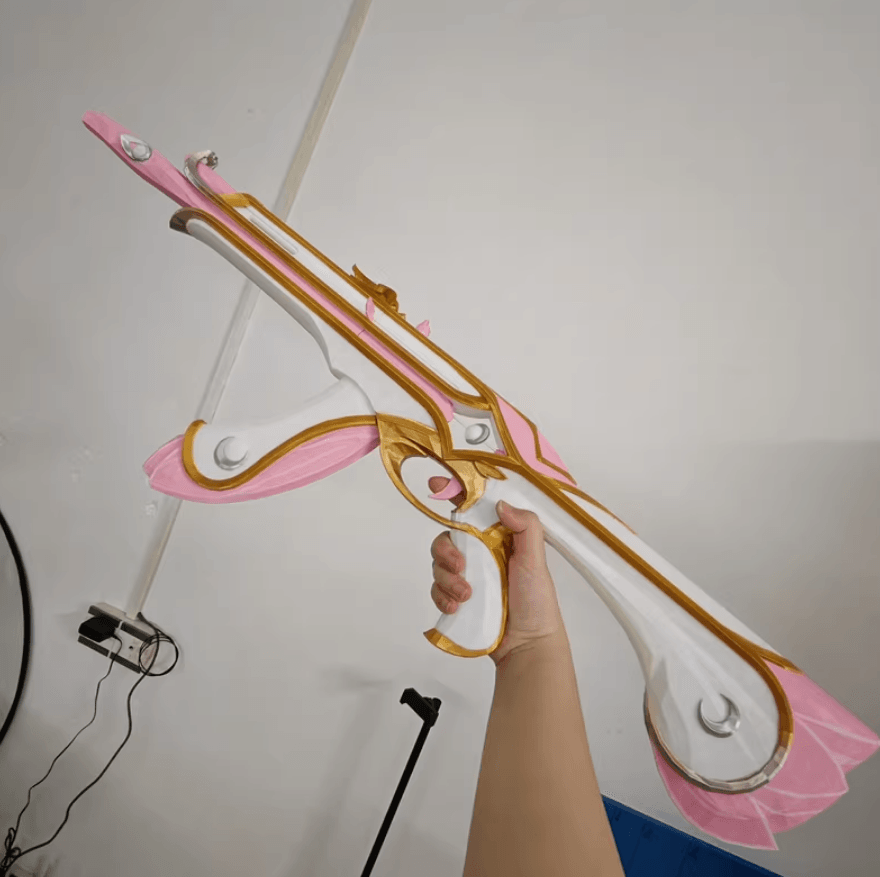 EVORI DREAMWINGS Valorant Vandal l Valorant Skins IRL l Valorant Cat Vandal Prop l - The Night Market