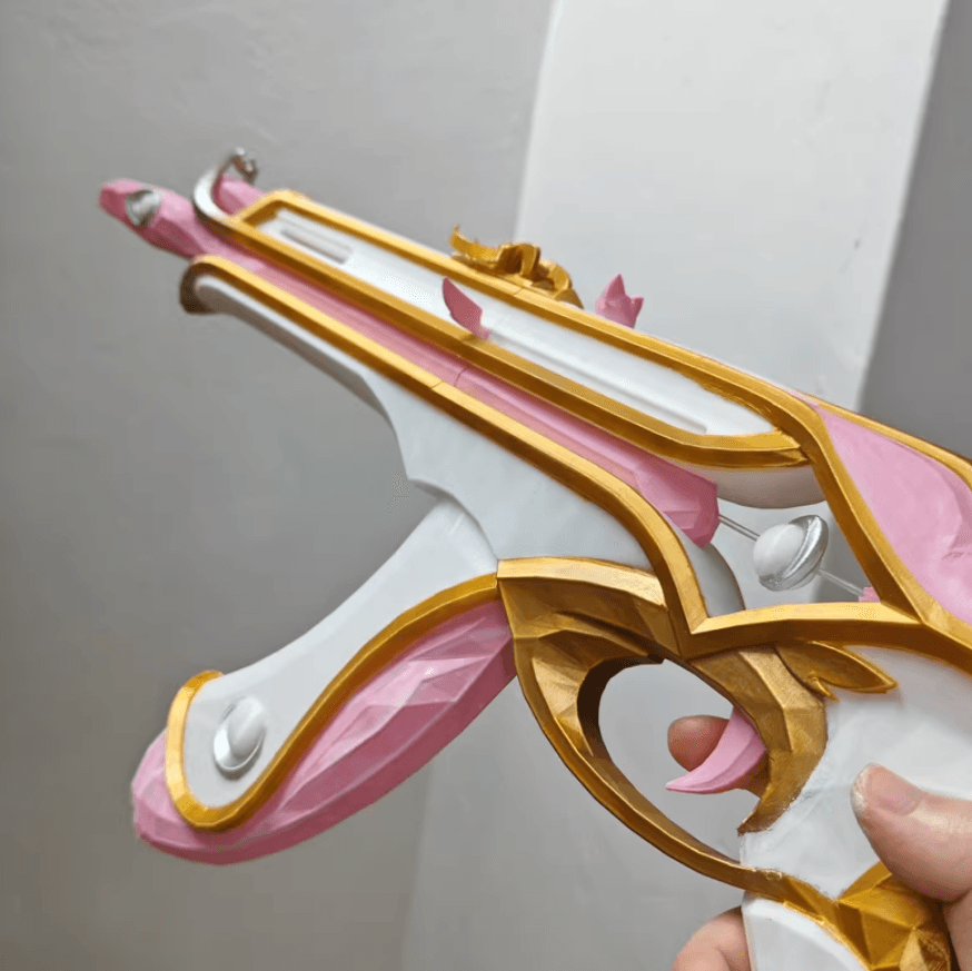 EVORI DREAMWINGS Valorant Vandal l Valorant Skins IRL l Valorant Cat Vandal Prop l - The Night Market