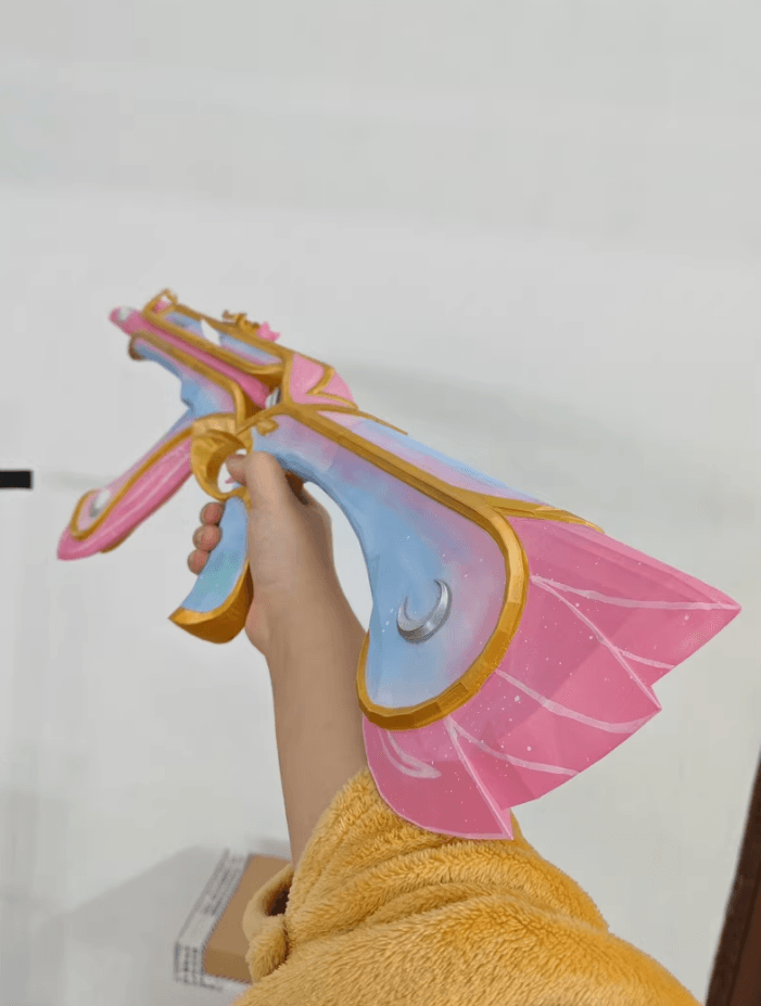 EVORI DREAMWINGS Valorant Vandal l Valorant Skins IRL l Valorant Cat Vandal Prop l - The Night Market