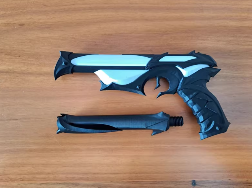 Reaver Ghost Valorant Prop IRL l High-Quality Cosplay & Collectible