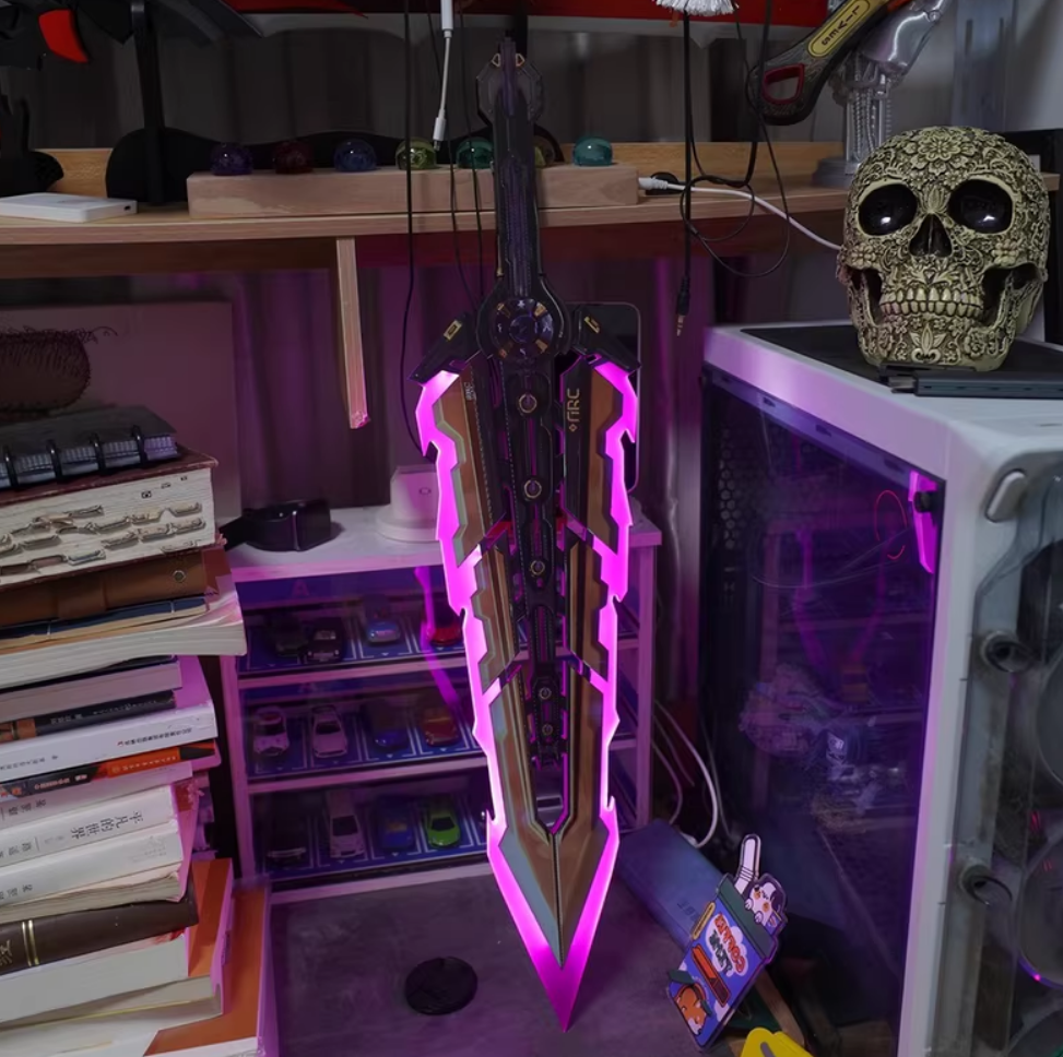 LED Prelude to Chaos Knife Replica | Real-Life Valorant Melee Prop