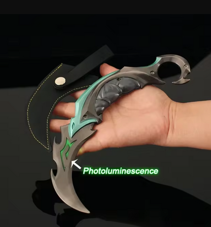 Luminous Reaver Karambit V4