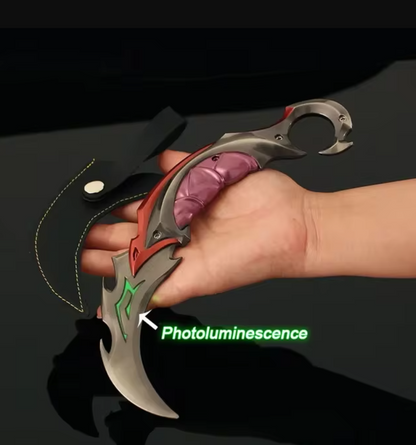 Luminous Reaver Karambit V4