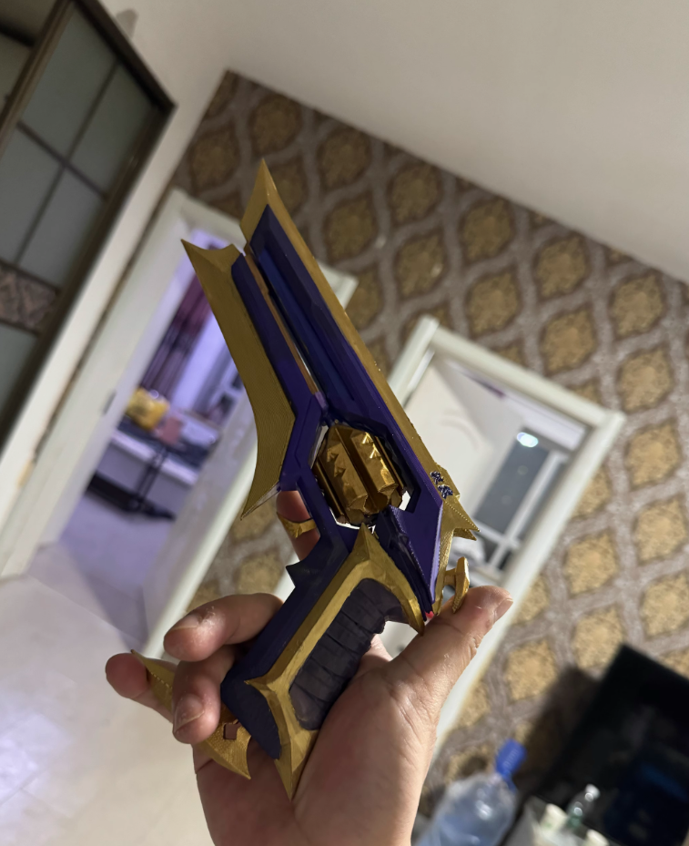 Kuronami Sherrif Valorant Gun Prop l Valorant Fan GIft l