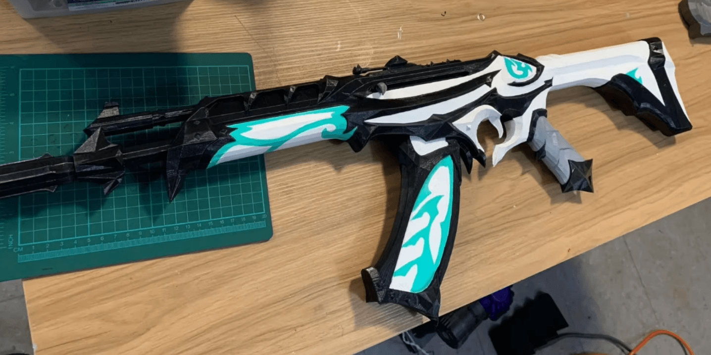 Reaver Vandal Valorant Skin In Real Life l High Quality Valorant Cosplay Props - The Night Market