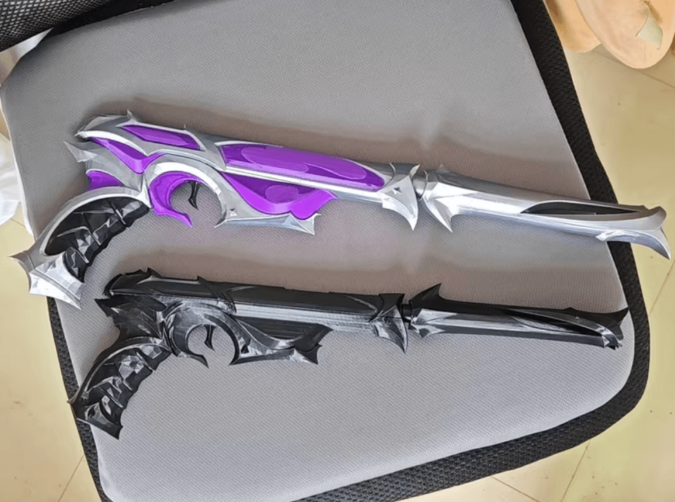 Reaver Ghost Valorant Prop IRL l High-Quality Cosplay & Collectible - The Night Market