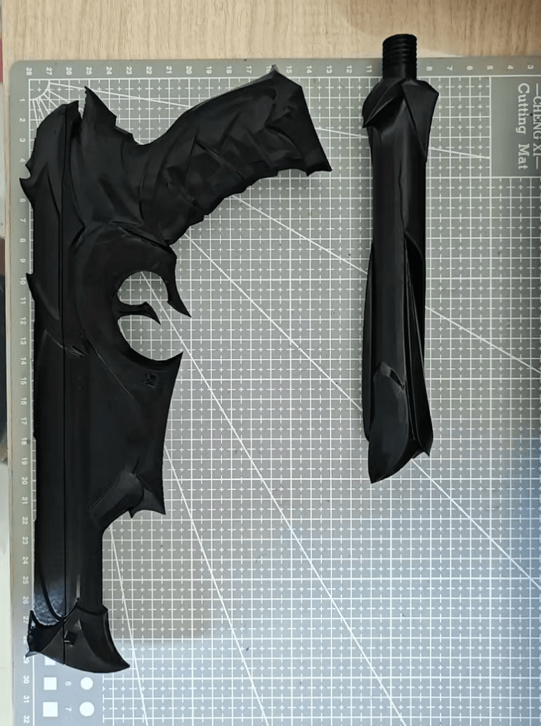 Reaver Ghost Valorant Prop IRL l High-Quality Cosplay & Collectible - The Night Market