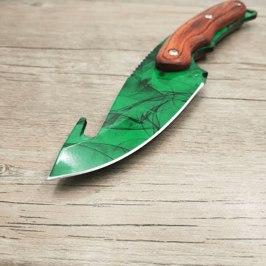 CS2 Gut Knife IRL l Counter-Strike 2 Knife Skin Replica - The Night Market