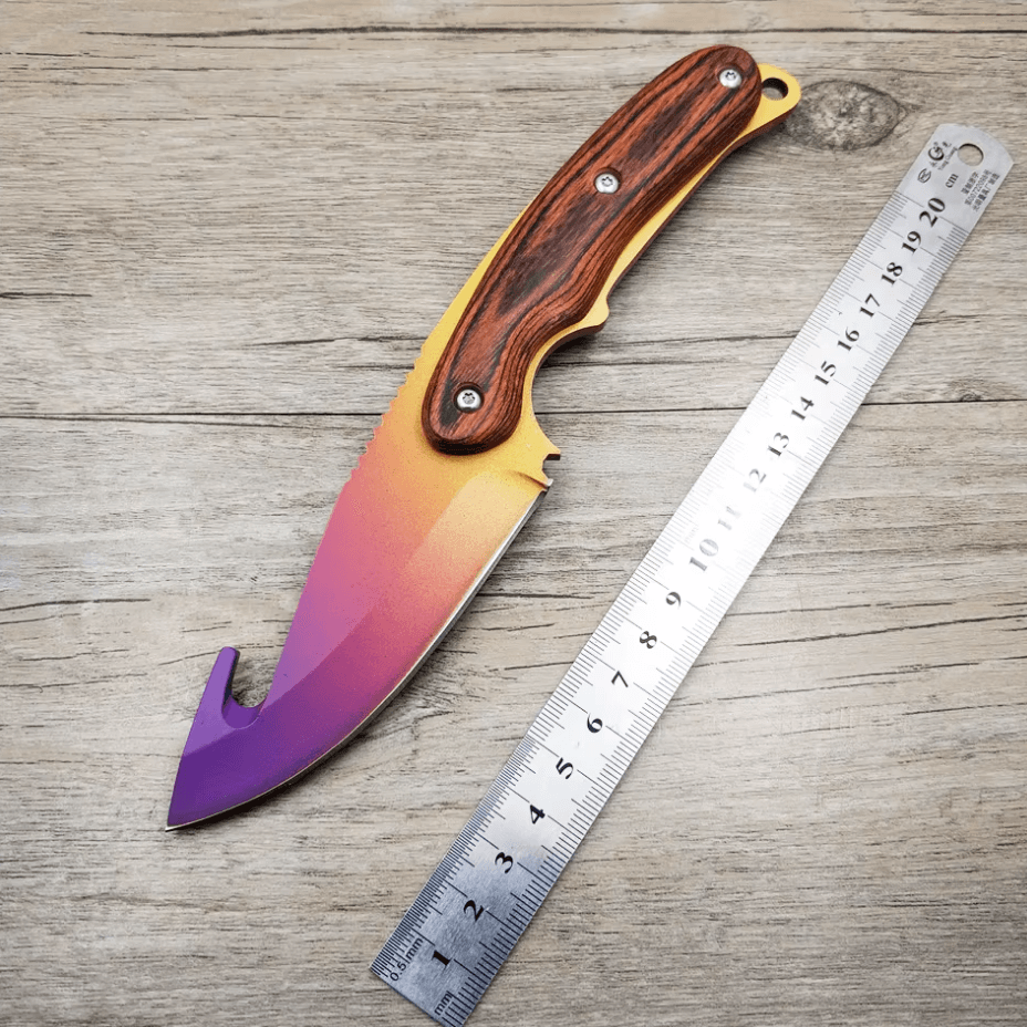 CS2 Gut Knife IRL l Counter-Strike 2 Knife Skin Replica - The Night Market