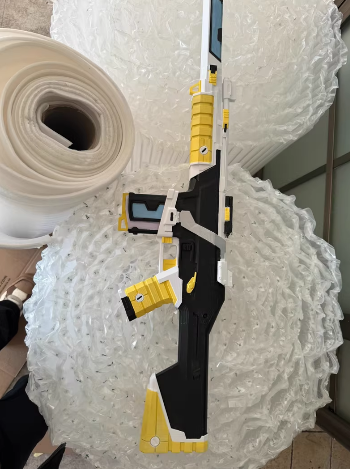 RDVR Deadlock Phantom Replica | Valorant-Inspired Phantom Skin IRL for Cosplay & Display