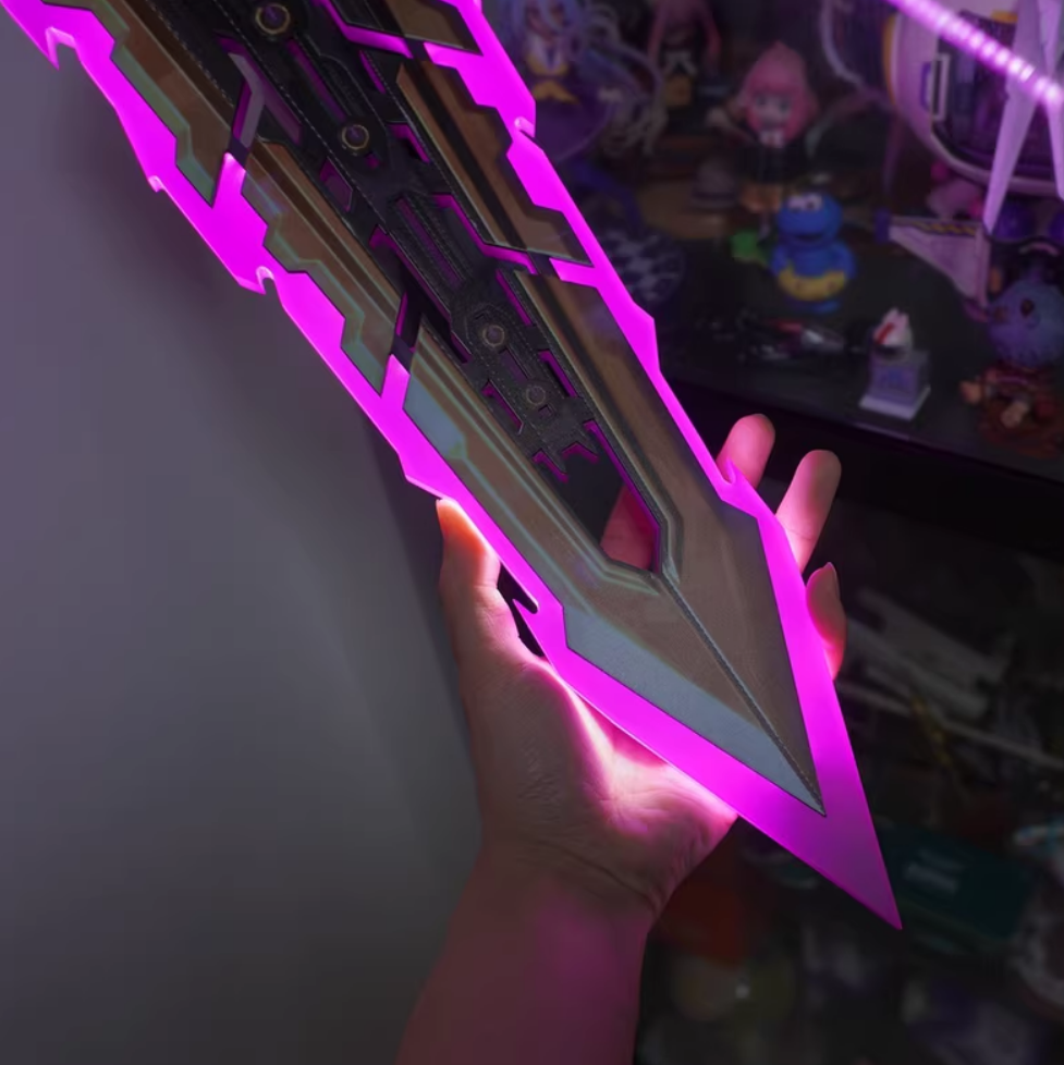 LED Prelude to Chaos Knife Replica | Real-Life Valorant Melee Prop