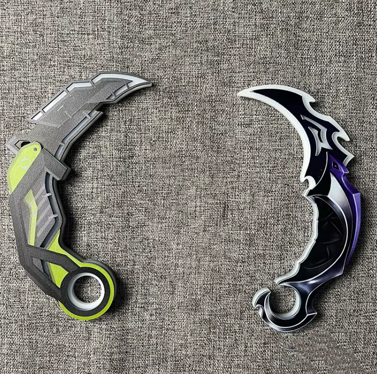 LED Valorant Karambit – Real-Life Glow-in-the-Dark Knife Replica | Night Market Cosplay & Gaming Collectible