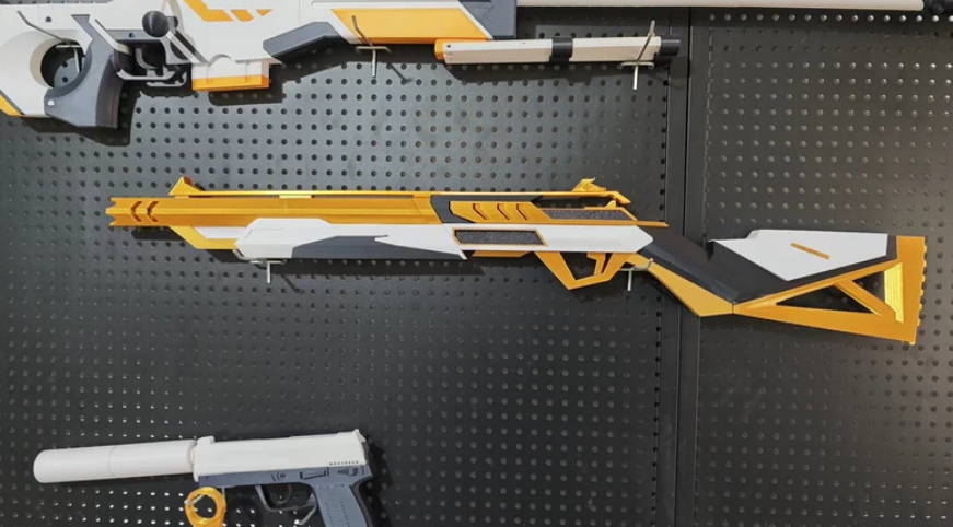 Night Market Prime Bucky – Real-Life Shotgun Replica | Gaming Display Prop & Collectible